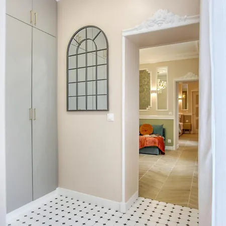 Opera 2br * باريس